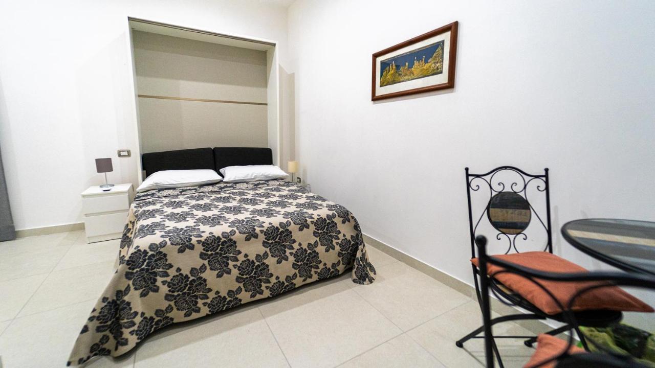 Hotel Casa Romeo Napoli Exteriér fotografie