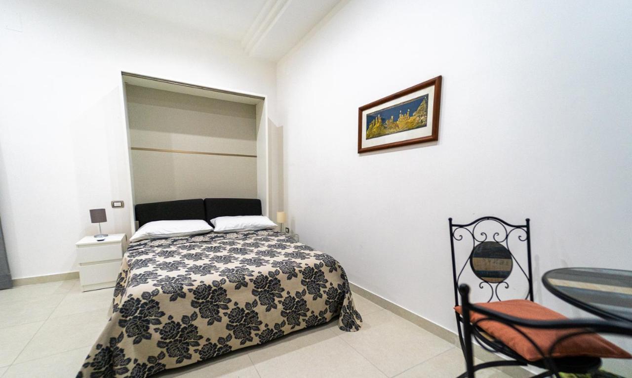 Hotel Casa Romeo Napoli Exteriér fotografie